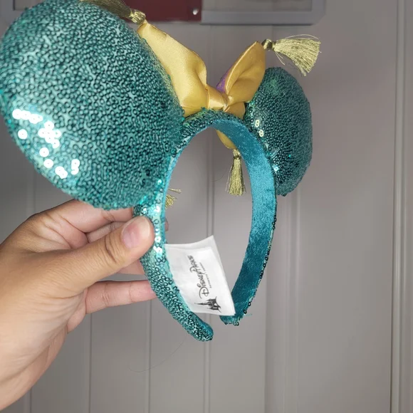 Disney Parks Aladdin Magic Carpet Themed Sequin Teal Minnie Mouse Ears Headband - Picture 9 of 14
